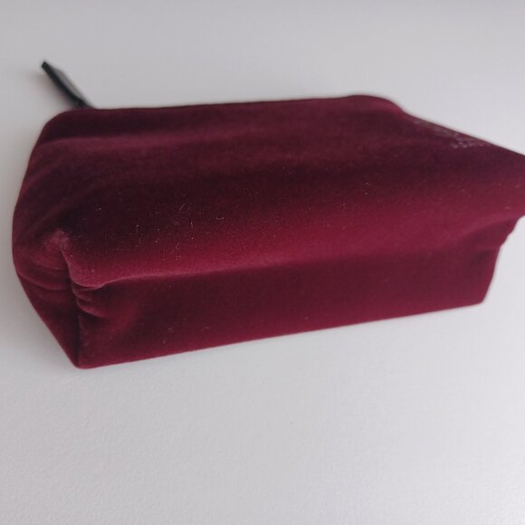 YSL Yves Saint Laurent Mini Velvet Cosmetic Pouch / Bag - NEW - Picture 3 of 9
